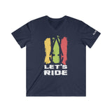 Camiseta con cuello en V entallada para hombre Let's Ride 